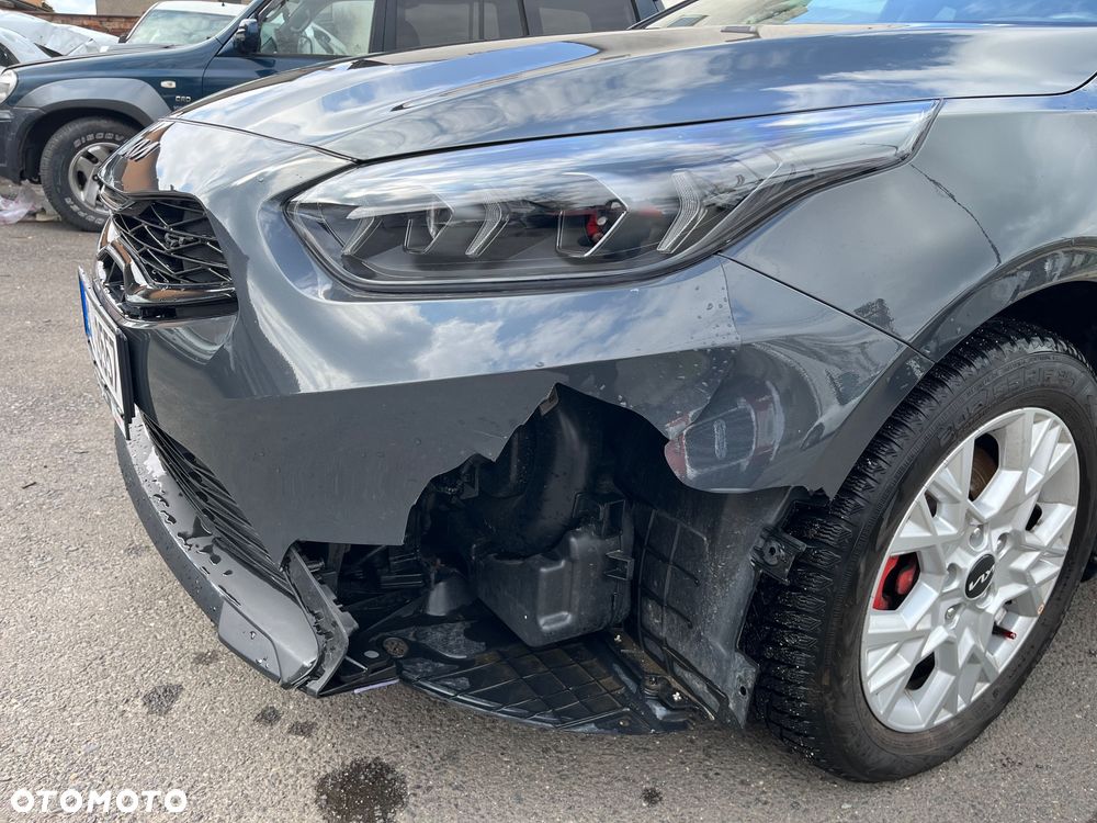 Kia Ceed 1.5 T-GDI OPF Vision - 11