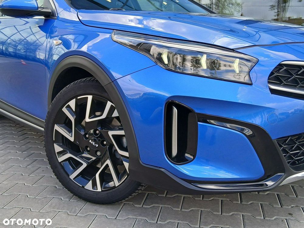 Kia XCeed 1.5 T-GDI M - 11