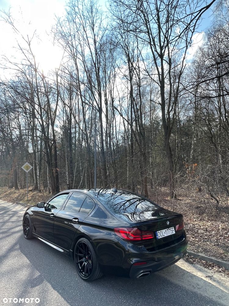BMW Seria 5 530i GPF xDrive M Sport sport - 23