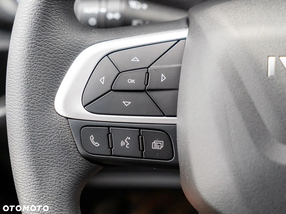 Iveco Daily 35S18HD doka ze skrzynią fabryczną - 19