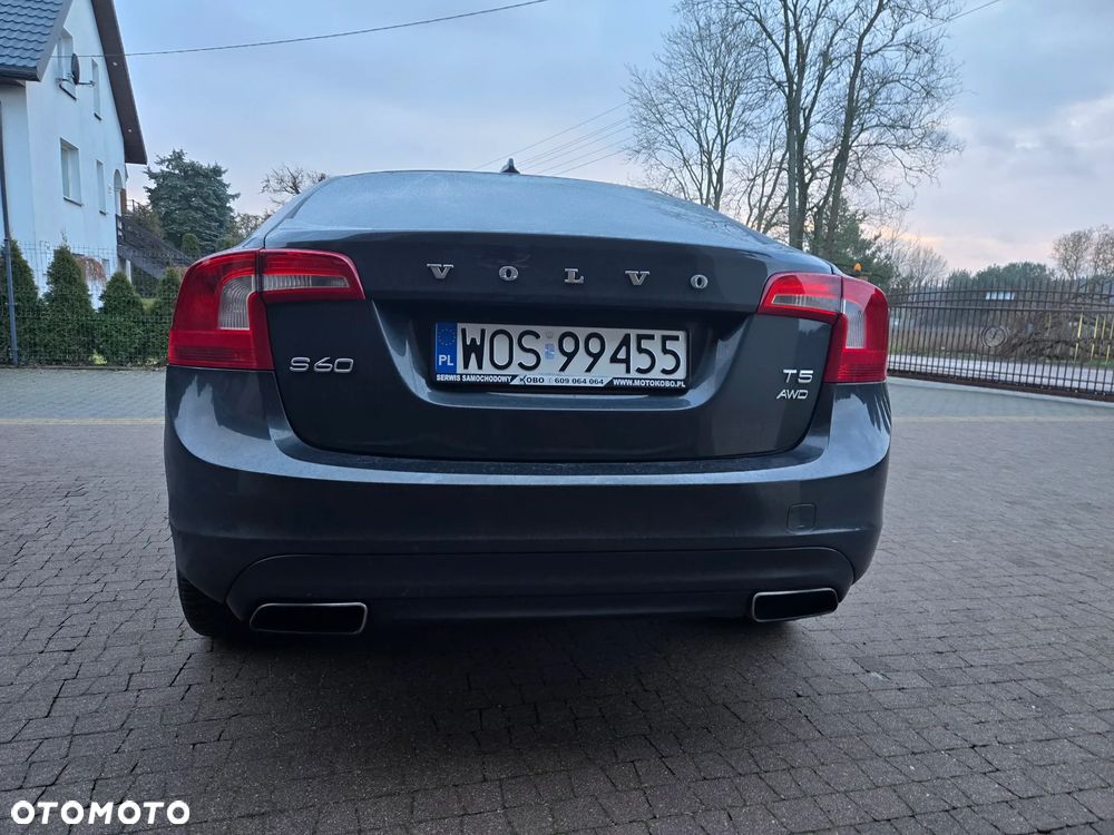 Volvo S60 T5 AWD Summum - 11
