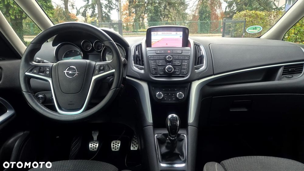 Opel Zafira Tourer 2.0 CDTI Innovation - 18