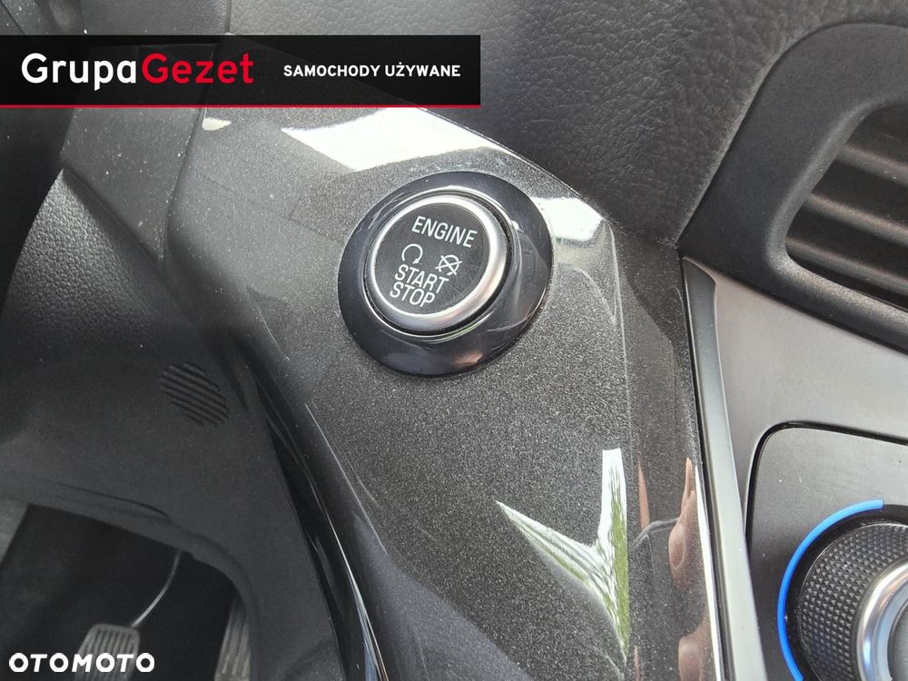 Ford Kuga - 19
