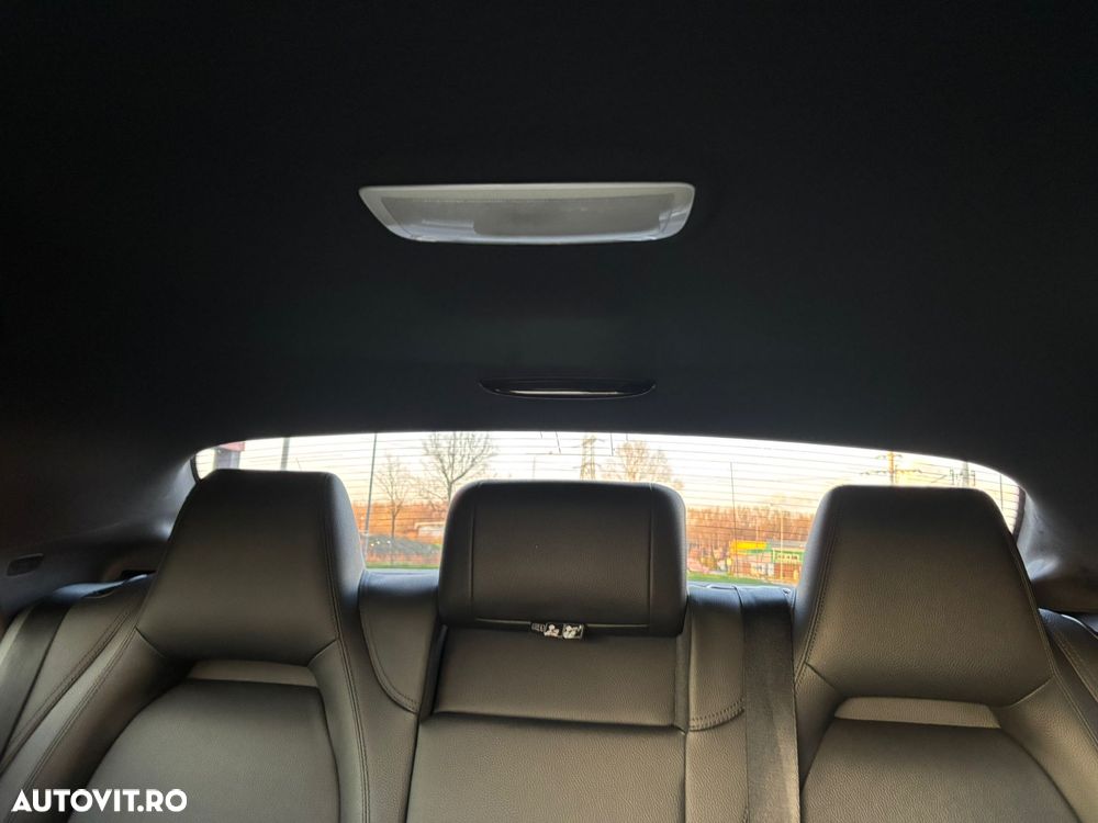 Mercedes-Benz CLA 220 CDI 7G-DCT - 16