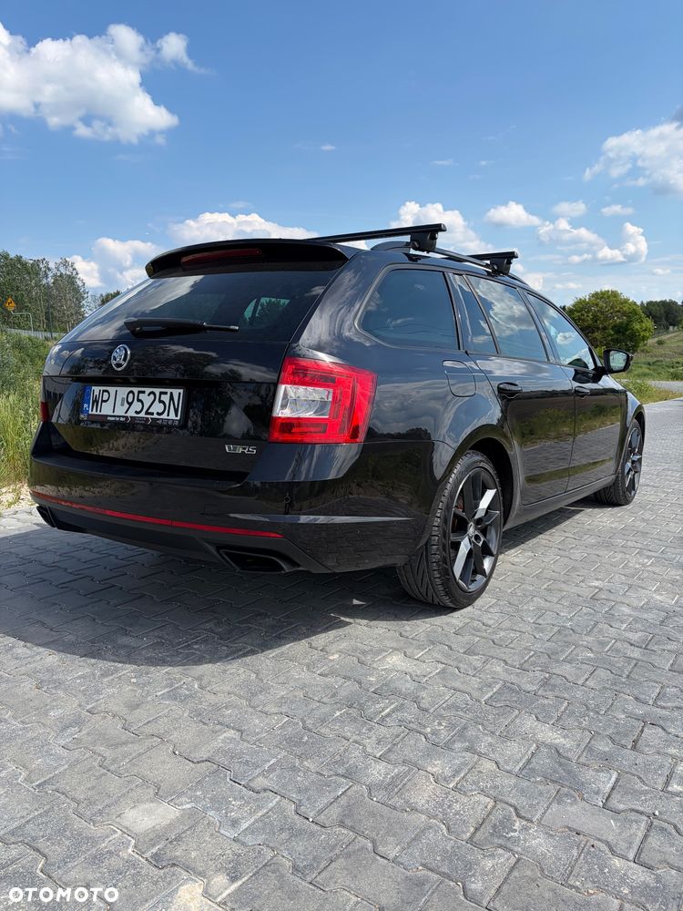 Skoda Octavia 2.0 TDI RS DSG - 15