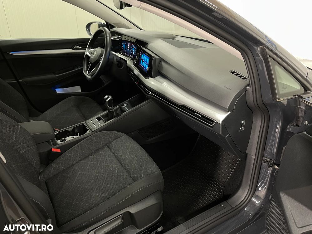Volkswagen Golf 1.0 TSI Life - 11