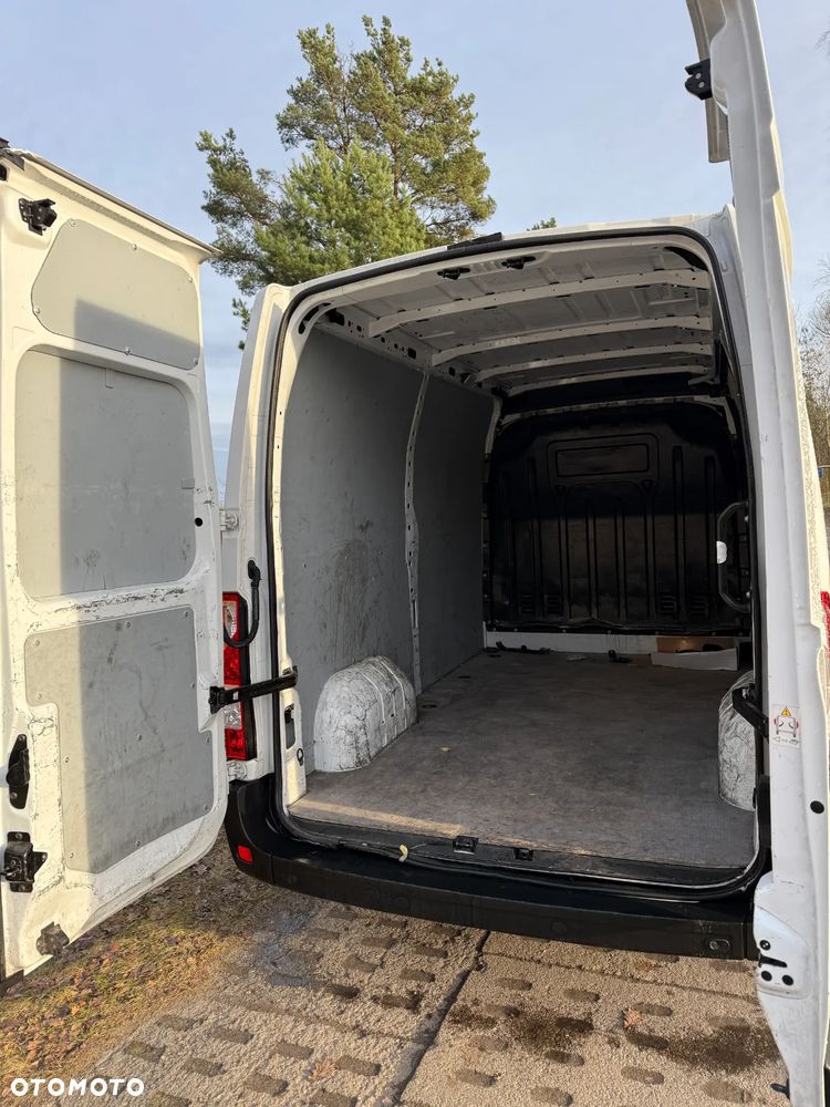 Nissan Interstar NV400 Mastera Movano - 18
