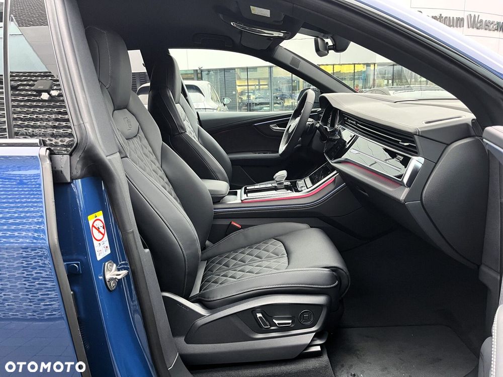 Audi Q8 - 24