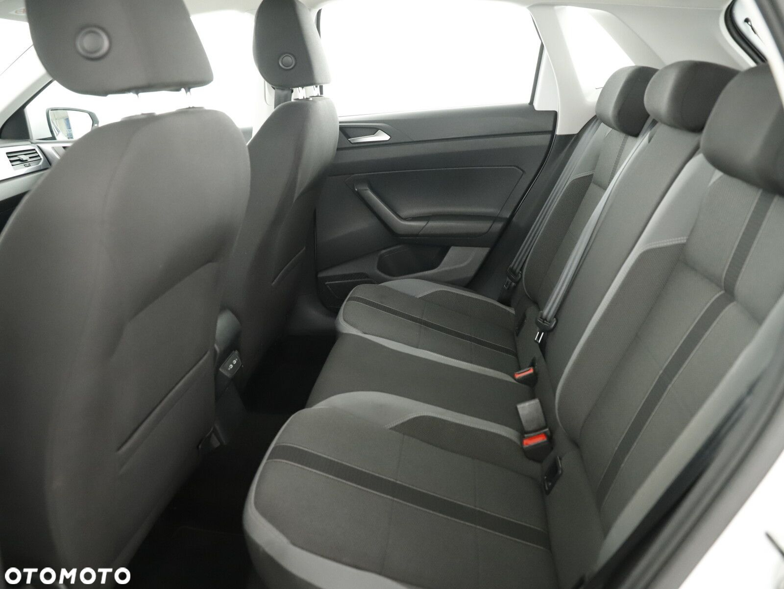 Volkswagen Polo 1.0 TSI Highline DSG - 18