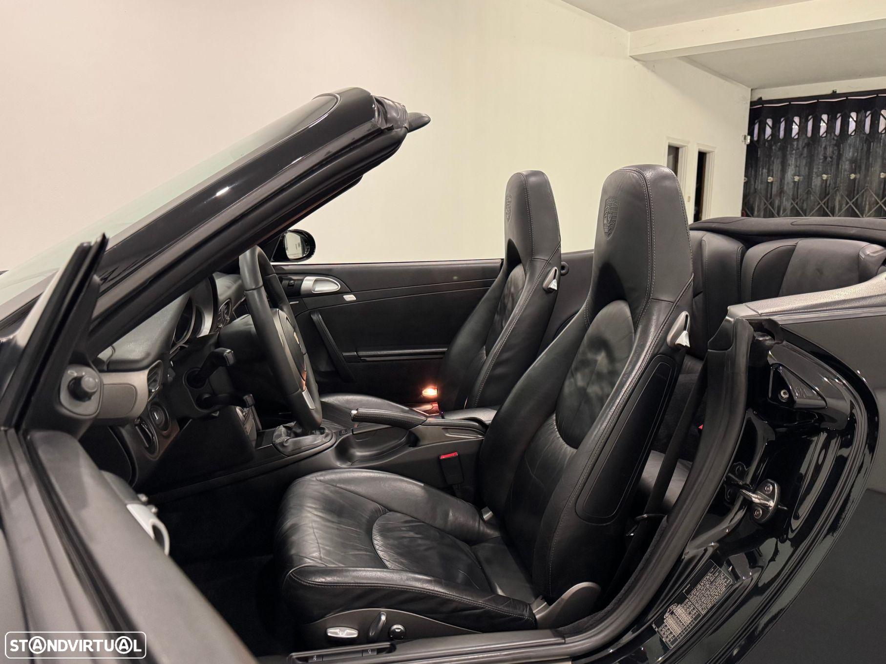 Porsche 911 Série F - 28