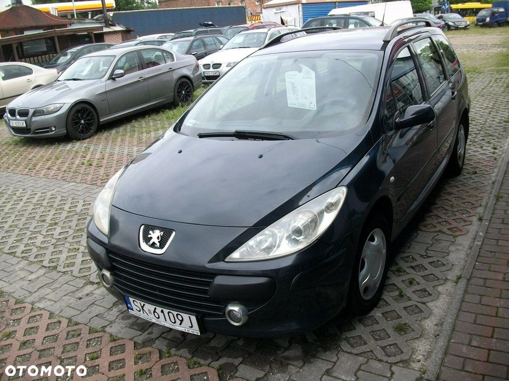Peugeot 307 - 1