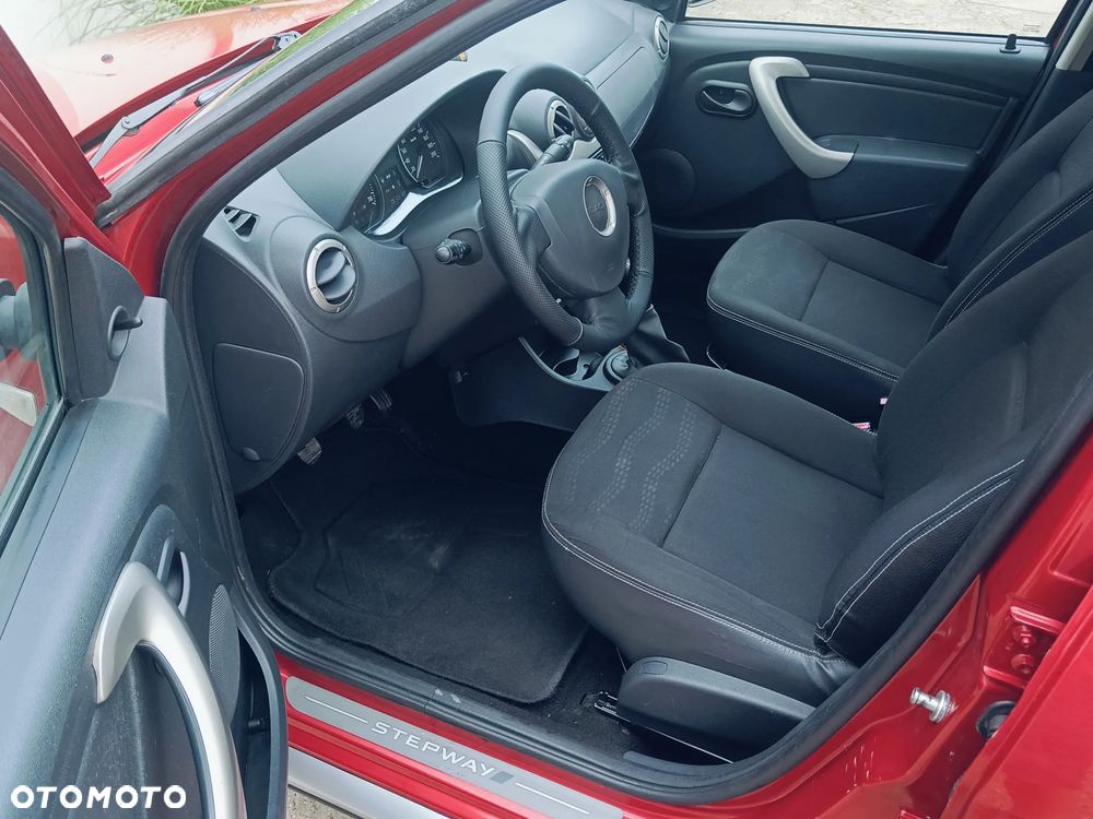 Dacia Sandero 1.6 MPI Stepway - 4