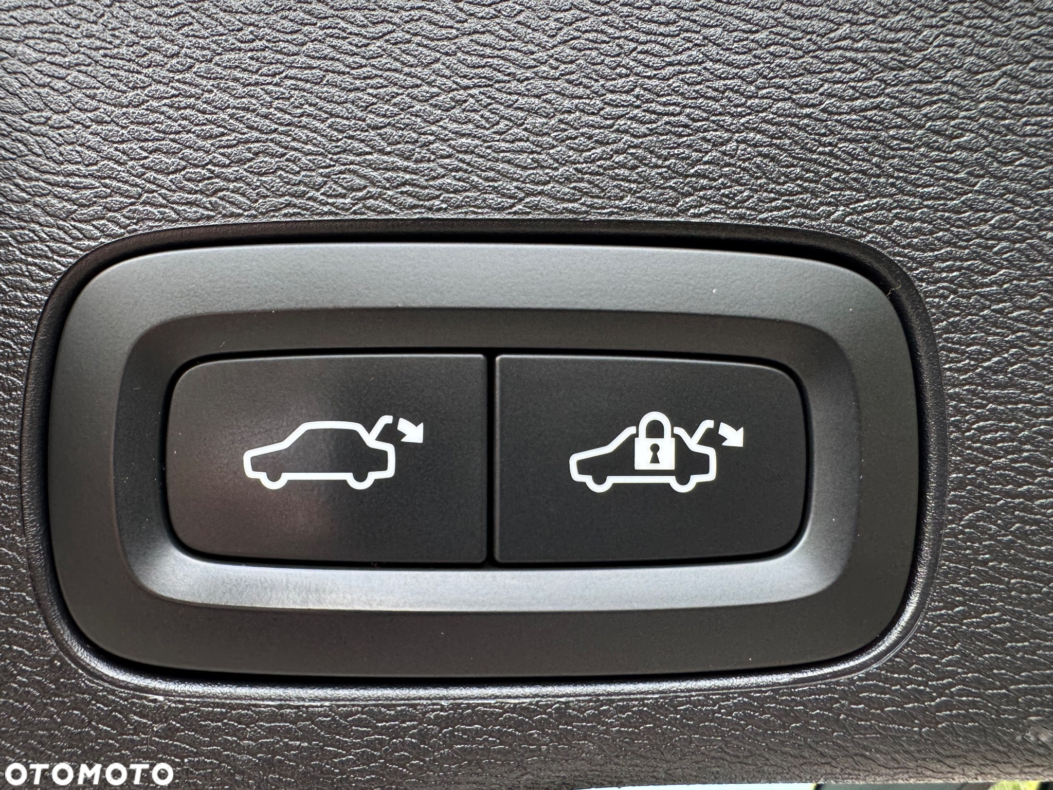 Volvo XC 60 D4 Inscription - 28