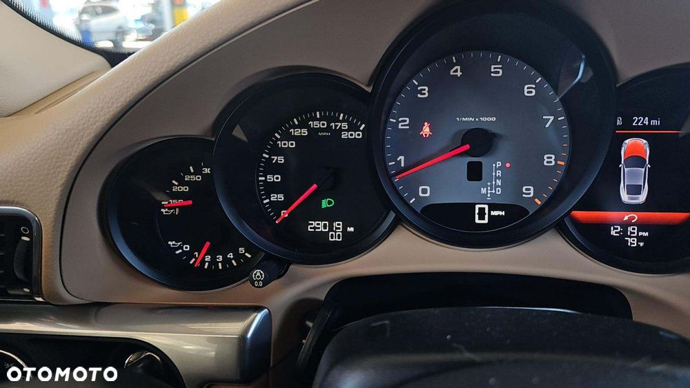 Porsche 911 Carrera S PDK - 10
