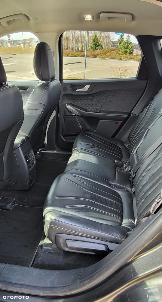 Ford Kuga - 7