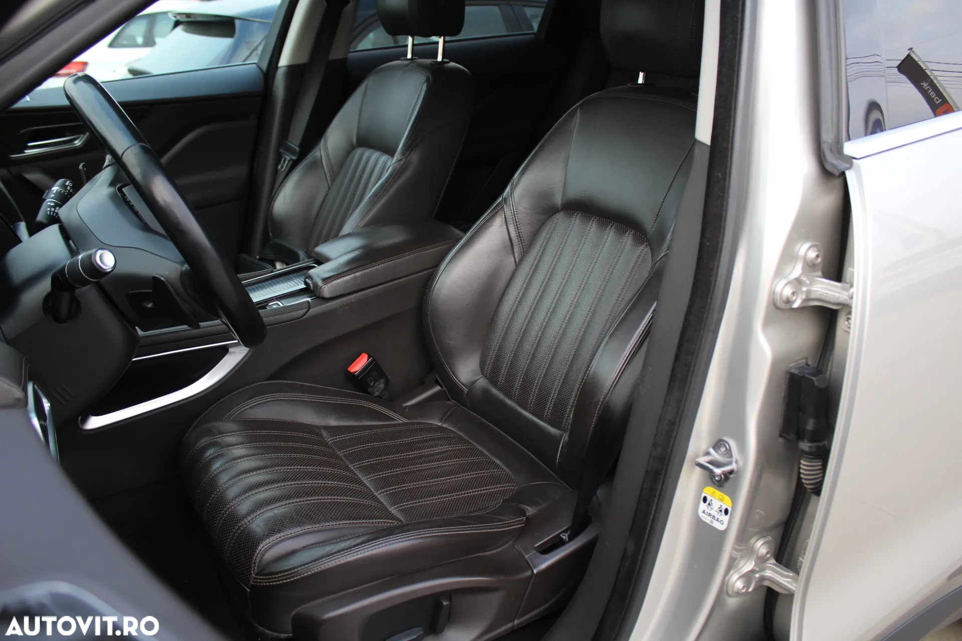 Jaguar F-Pace 3.0 AWD First Edition - 11