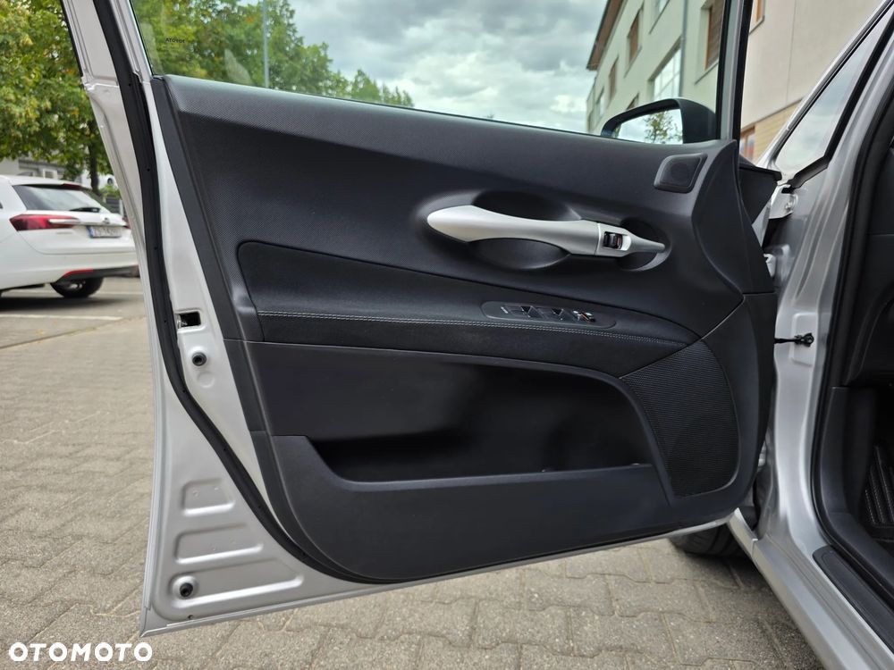 Toyota Auris - 13