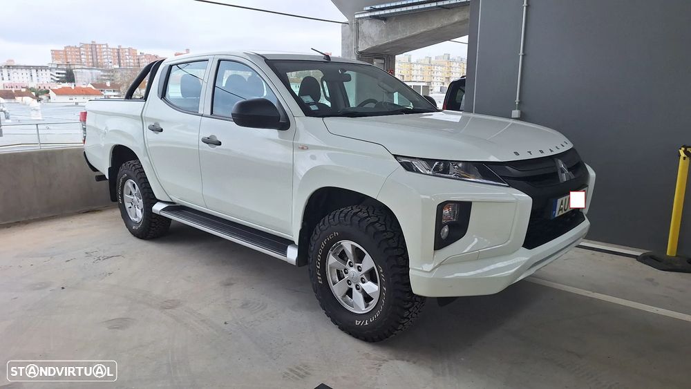 Mitsubishi L200 2.3 DI-D Strakar CD Intense 4WD - 3