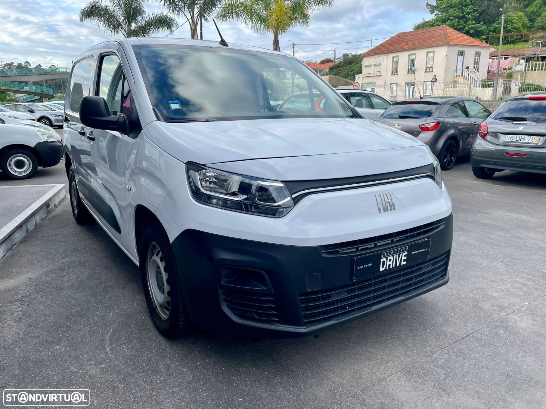 Fiat Doblo Outro - 3