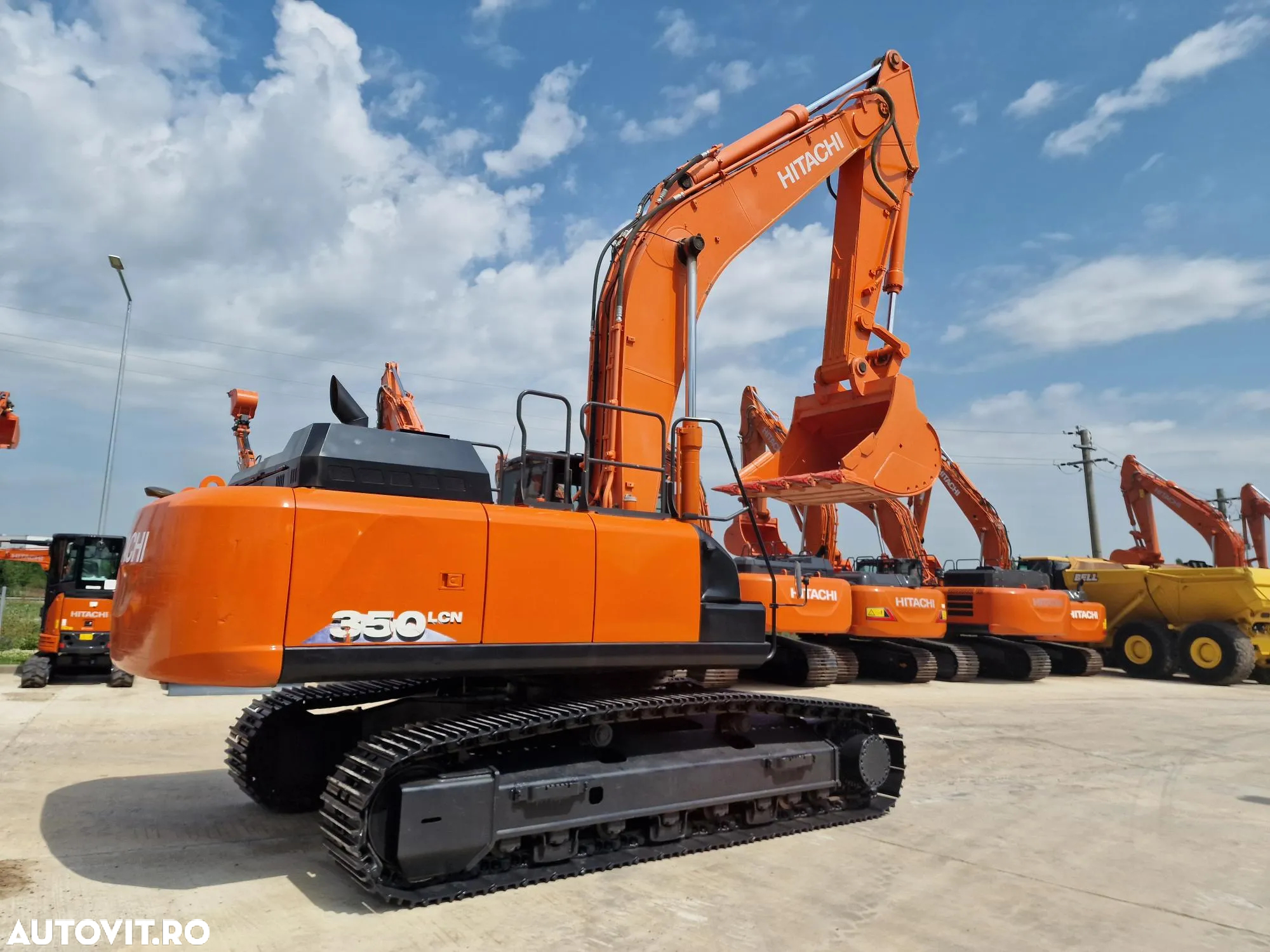 Hitachi ZX350LCN-6, 2020, 5.169h, cupa NOUA 2,2mc, Inst picon, Camera spate, Camere laterale, Lant 80% ok, Posibitate leasing 4 ani, Posibilitate inchiriere, PRET VANZARE PROMOTIONAL -126.900 EUR+Tva - 6
