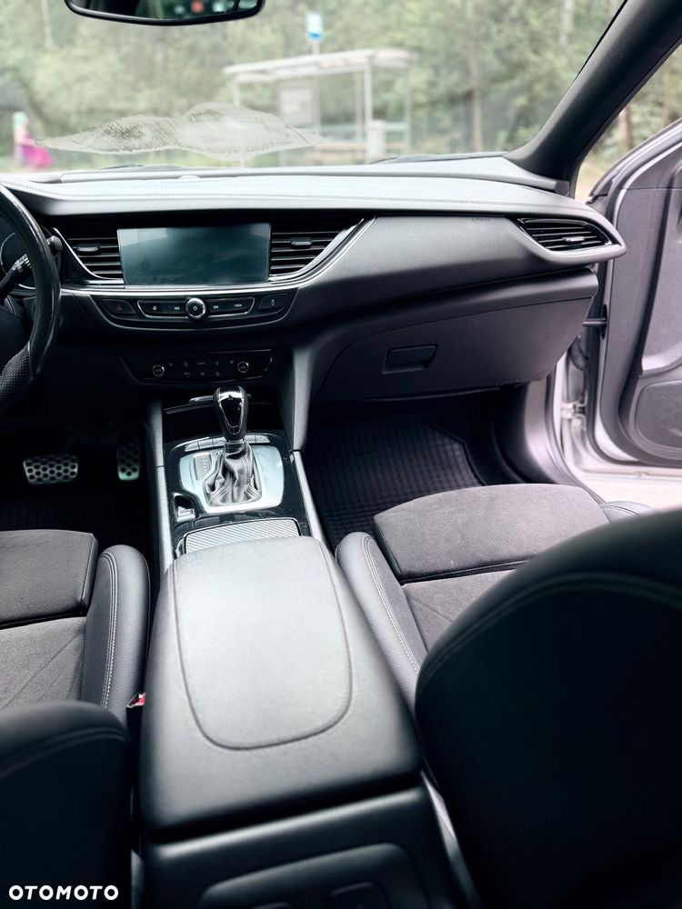 Opel Insignia - 9