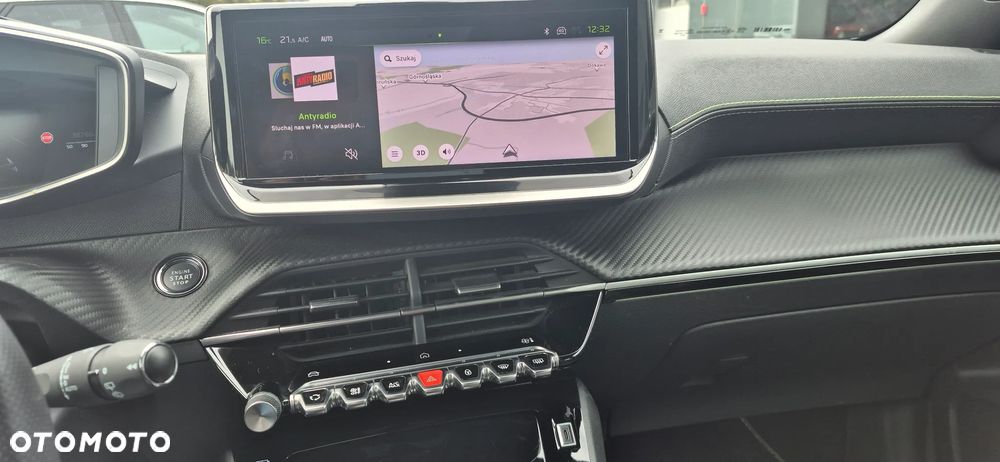 Peugeot 2008 PureTech 130 GT S&S EAT8 - 19