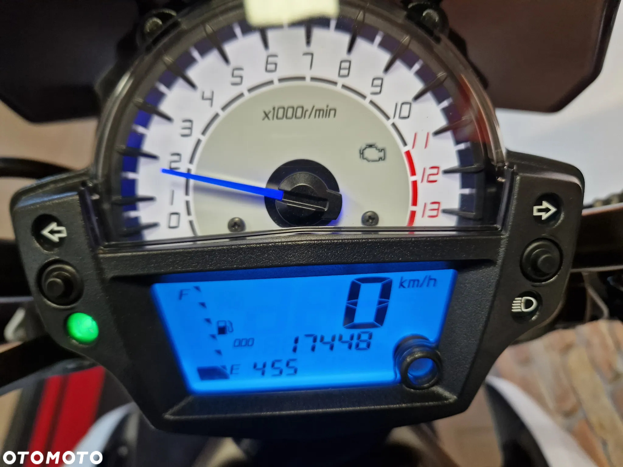 Kawasaki ER - 4