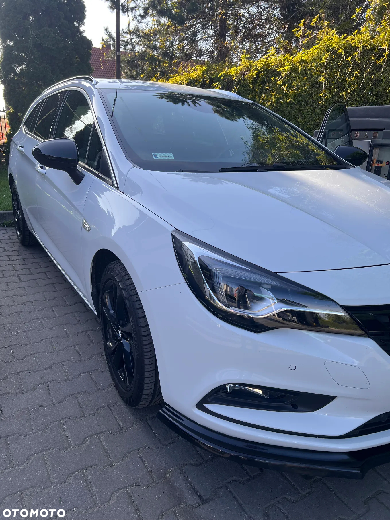Opel Astra 1.6 Turbo Start/Stop Sports Tourer Innovation - 9