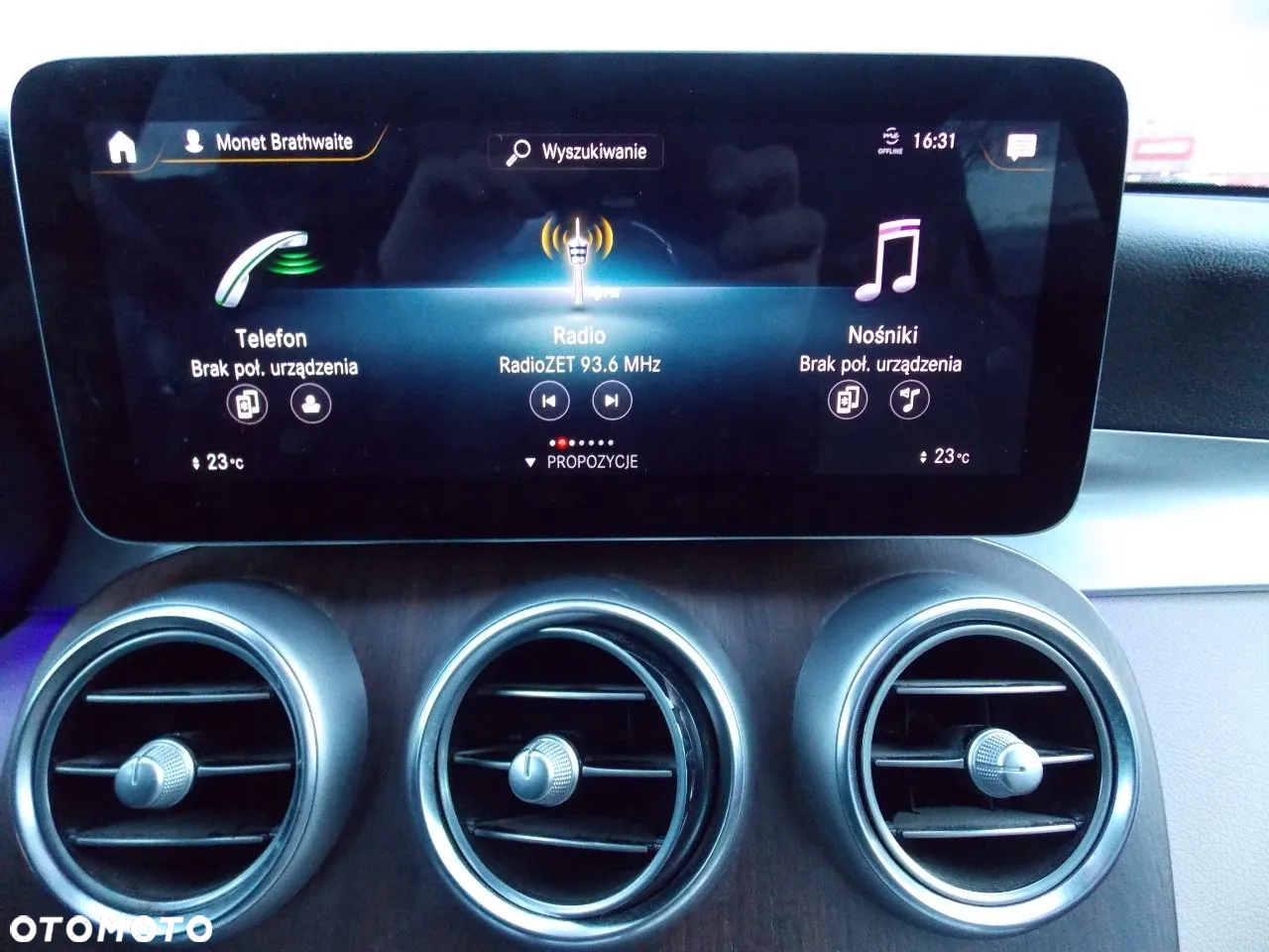 Mercedes-Benz GLC 300 4Matic 9G-TRONIC AMG Line Plus - 36