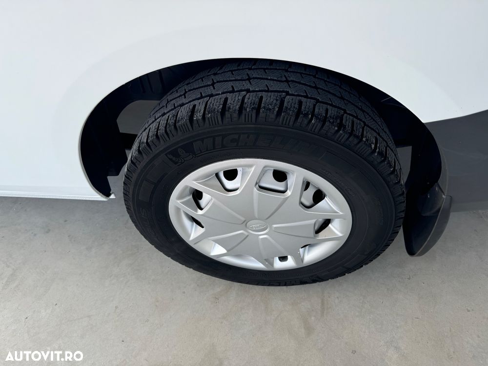 Ford Transit Custom - 31