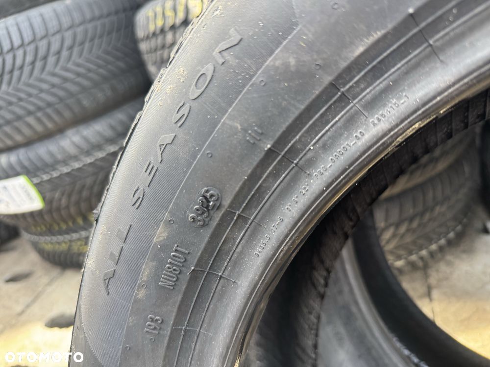 Nowe opony wielosezonowe 225/50/17 Pirelli 2 sztuki 2025r - 5