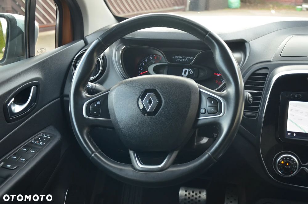 Renault Captur 1.3 Energy TCe Initiale Paris EDC - 29