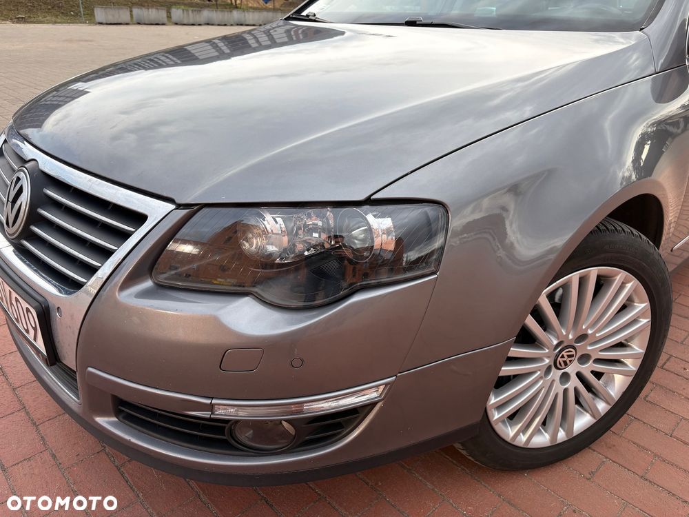 Volkswagen Passat - 15