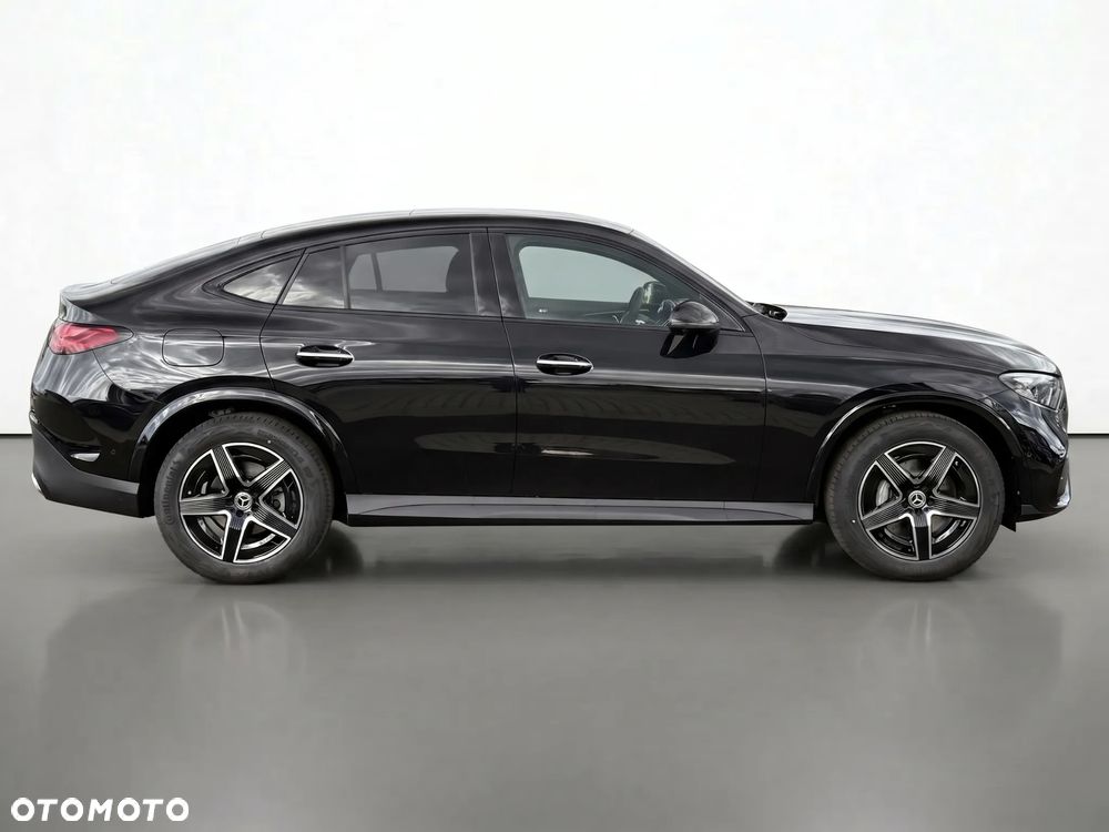 Mercedes-Benz GLC - 9