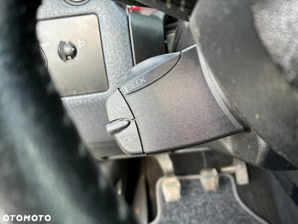 Ford Fusion 1.6 + - 30