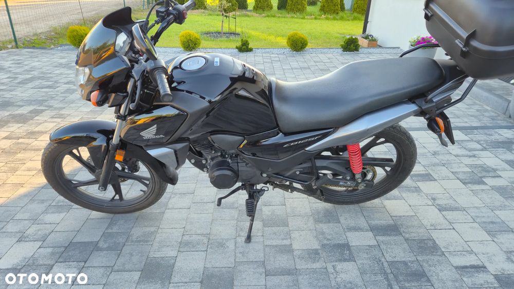Honda CBF - 3
