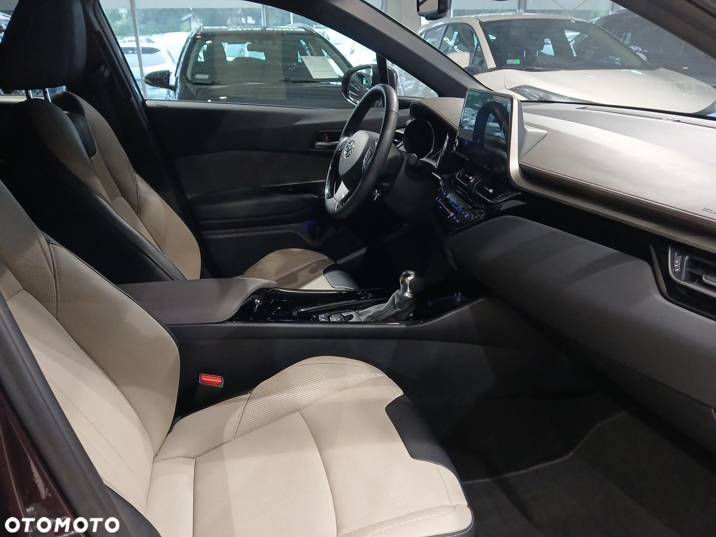 Toyota C-HR 1.8 Hybrid Executive - 9