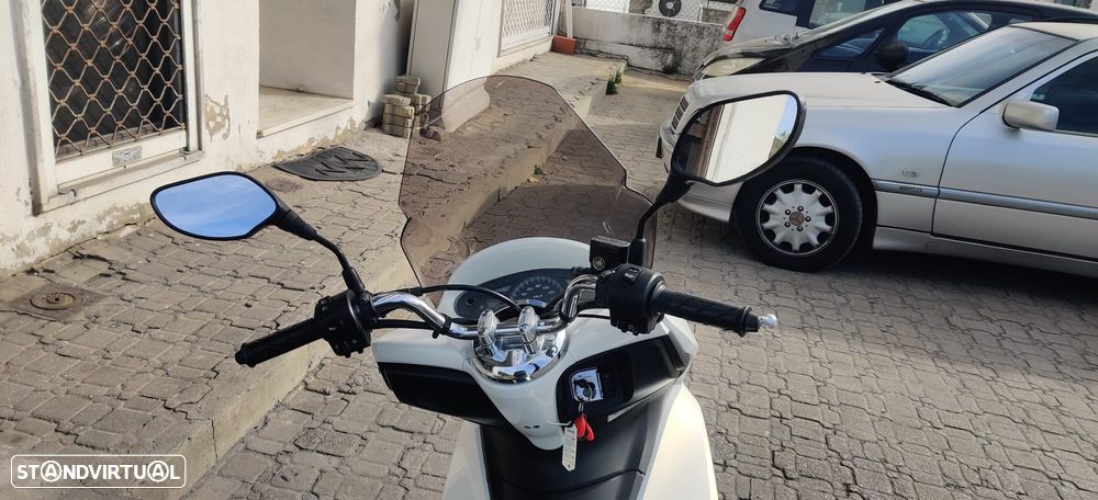 Honda PCX125 - 11