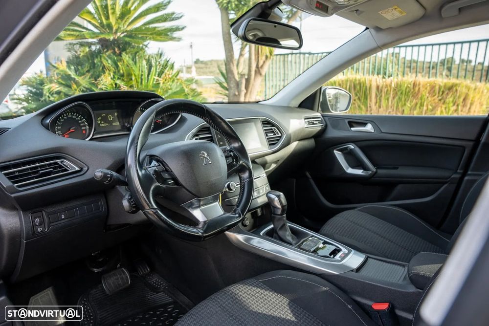 Peugeot 308 SW 1.5 BlueHDi Active EAT8 - 18