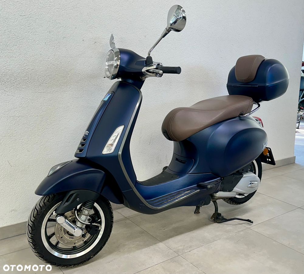 Vespa Primavera - 2