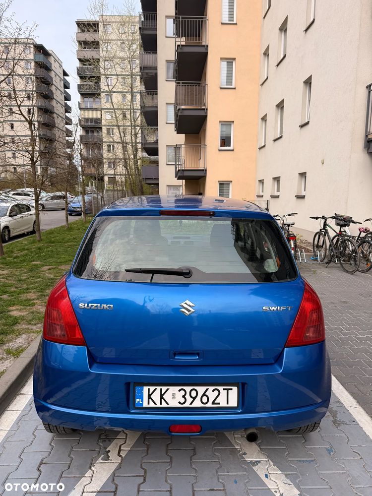 Suzuki Swift - 5