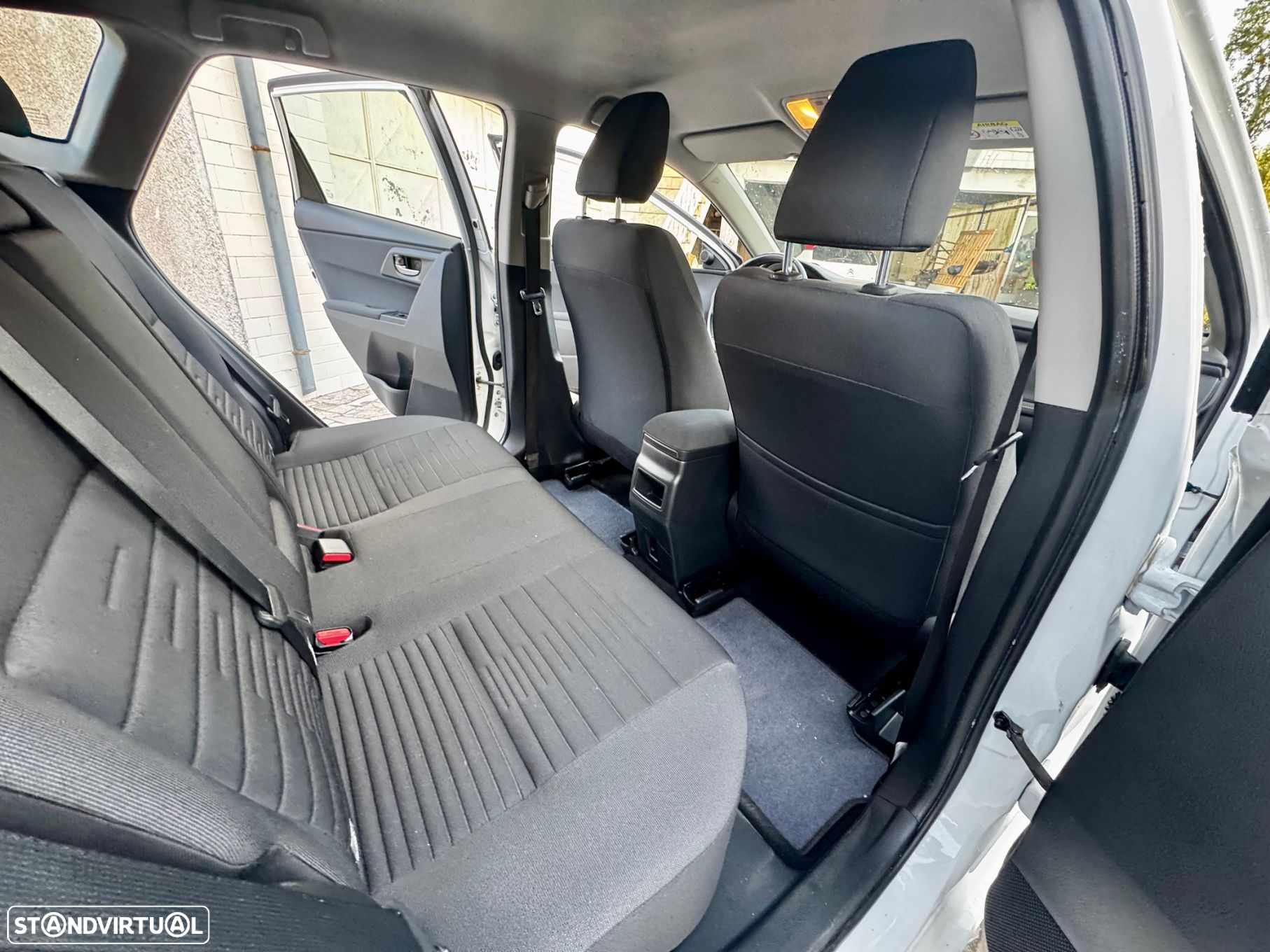 Toyota Auris 1.2T Exclusive - 32