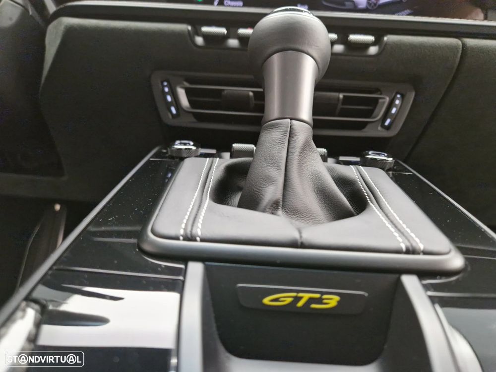 Porsche 911 (992) GT3 PDK - 35