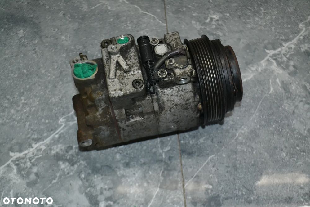 MERCEDES W202 W208 W210 SPREZARKA KOMPRESOR KLIMATYZACJI 0002340911 - 2