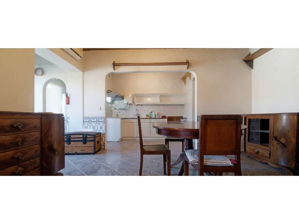 Apartamento T3 convertido em T2 - Paço de Arcos. Comboio. - Grande imagem: 2/30