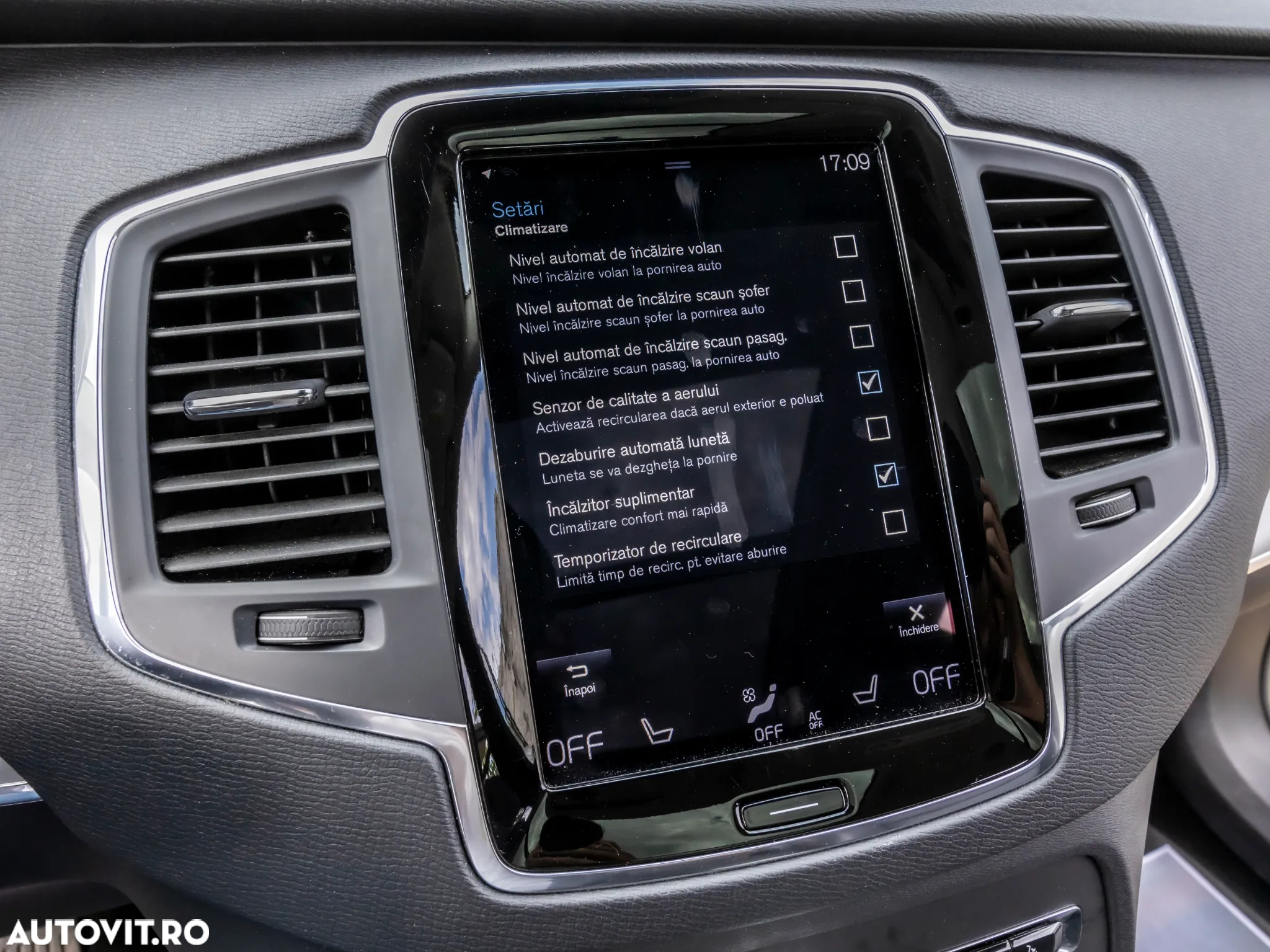 Volvo XC 90 T8 AWD Twin Engine Geartronic Momentum - 27