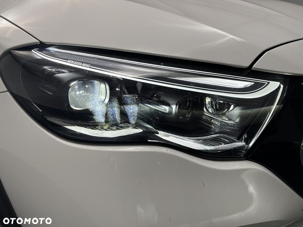 Mercedes-Benz Klasa E 300 de PHEV 4-Matic All-Terrain Avantgarde 9G-Tronic - 27