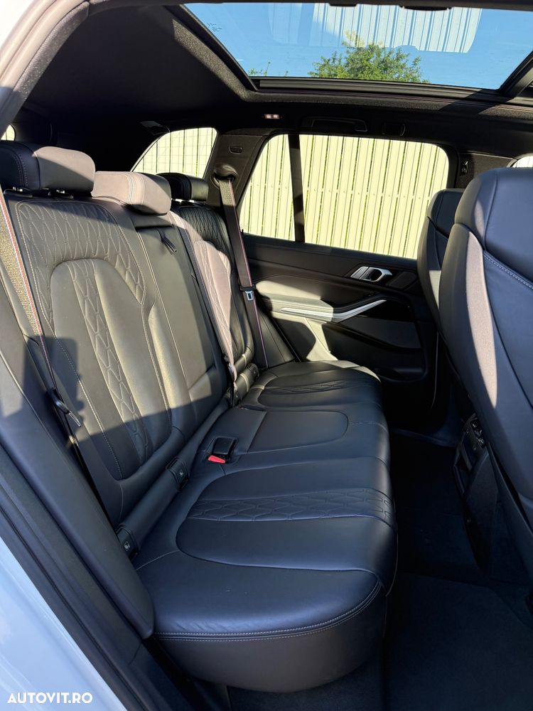 BMW X5 xDrive45e - 17
