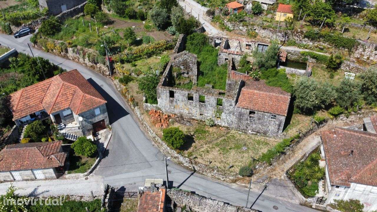 Moradia p/reconstrução – Vouzela - Grande imagem: 3/32