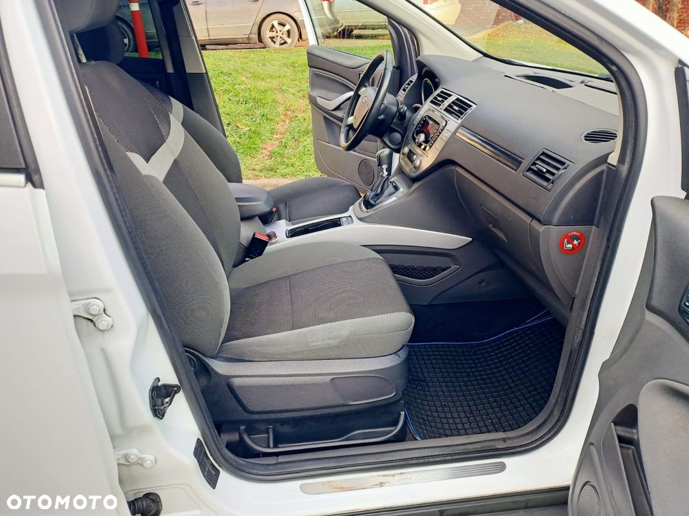 Ford Kuga 2.0 TDCi 2x4 Trend - 9